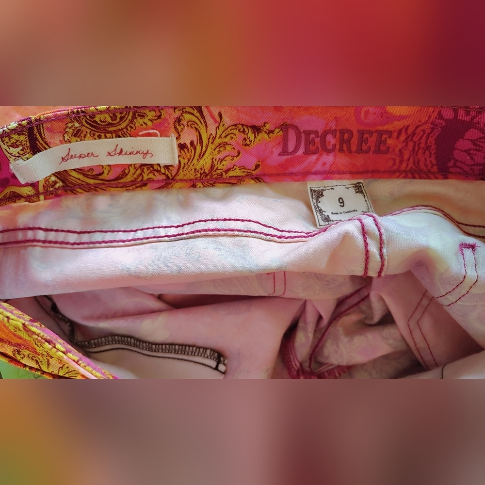 𝑩𝑶𝑼𝑮𝑰𝑬 𝑩𝑨𝑹𝑶𝑸𝑼𝑬 🩷🧡𝑫𝒆𝒄𝒓𝒆𝒆 𝑺𝒌𝒊𝒏𝒏𝒚 𝑷𝒂𝒏𝒕𝒔 - Picture 7 of 8